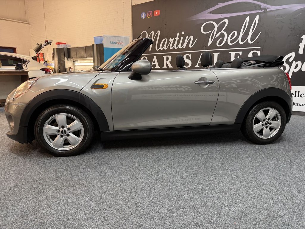 Used MINI Convertible 2017 for sale - 76792086: Photo 9