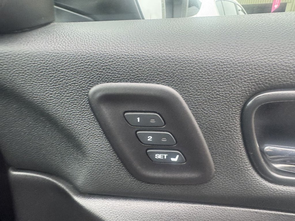 Used Honda CR-V 2017 for sale - 76470516: Photo 29