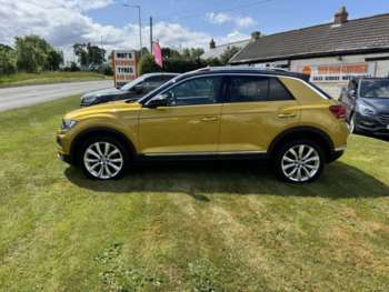 Used Volkswagen T-Roc 2018 for sale - 74947232: Photo