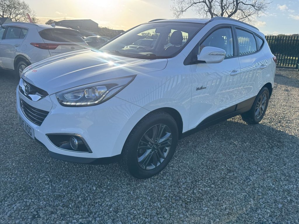 Used Hyundai Ix35 2015 for sale - 76582294: Photo 2