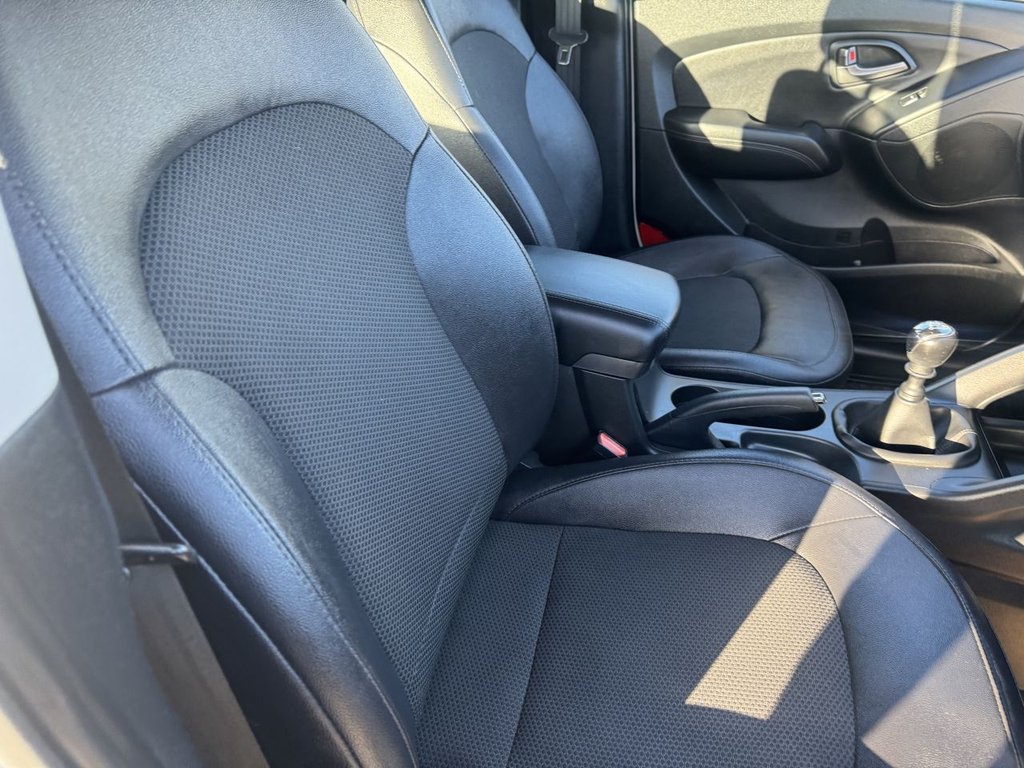 Used Hyundai Ix35 2015 for sale - 76582294: Photo 25