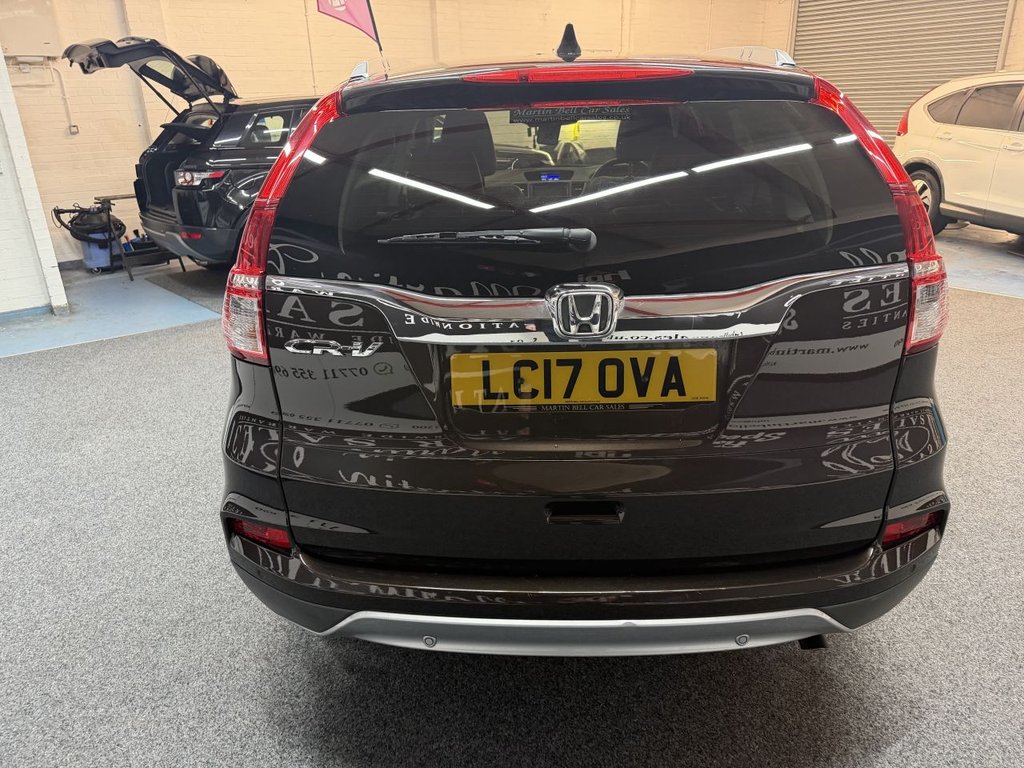 Used Honda CR-V 2017 for sale - 76910472: Photo 3