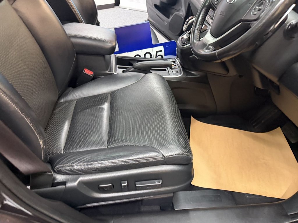 Used Honda CR-V 2017 for sale - 76910472: Photo 33