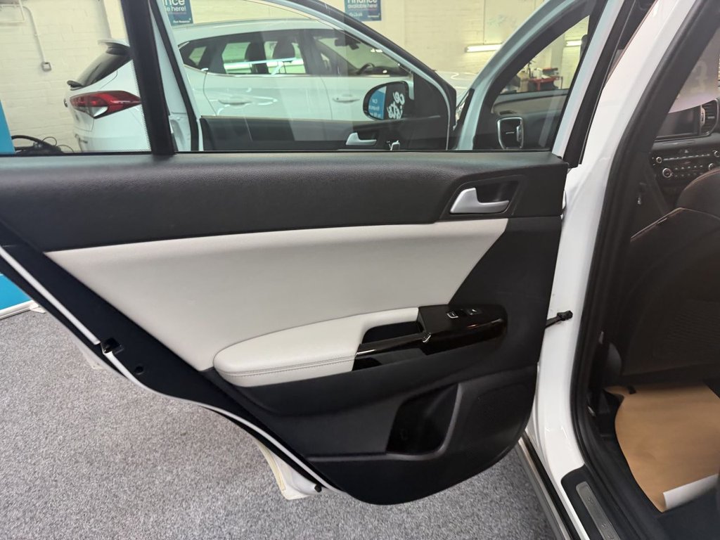 Used Kia Sportage 2017 for sale - 77706120: Photo 18