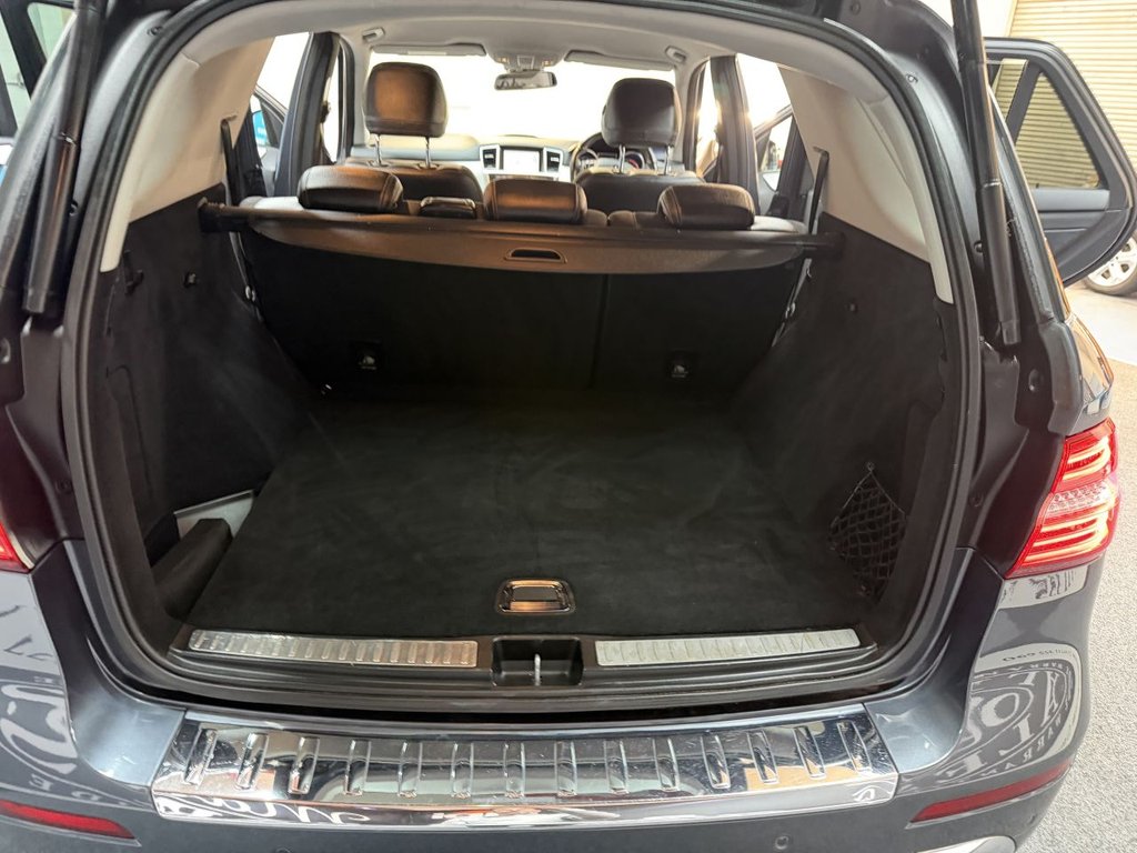 Used Mercedes-Benz M Class 2012 for sale - 76973768: Photo 15