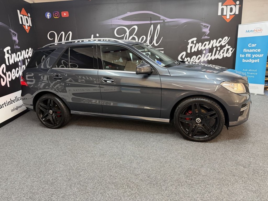 Used Mercedes-Benz M Class 2012 for sale - 76973768: Photo 7