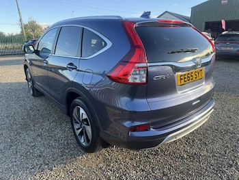 Used Honda CR-V 2015 for sale - 76356552: Photo