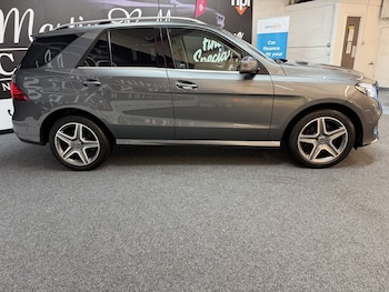 Used Mercedes-Benz GLE 2017 for sale - 76941632: Photo