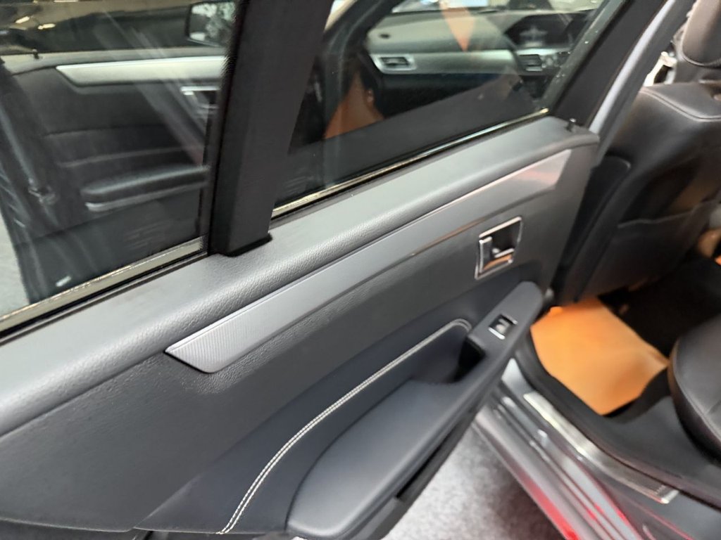 Used Mercedes-Benz E Class 2016 for sale - 76792331: Photo 25