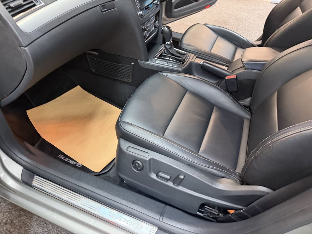 Used Skoda Superb 2014 for sale - 78200703: Photo 13