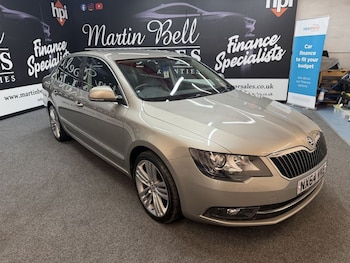 Used Skoda Superb 2014 for sale - 78200703: Photo