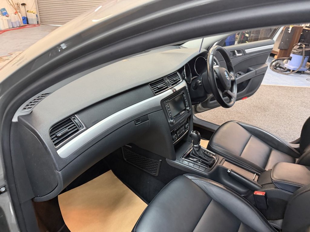 Used Skoda Superb 2014 for sale - 78200703: Photo 27