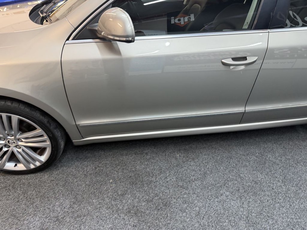 Used Skoda Superb 2014 for sale - 78200703: Photo 44