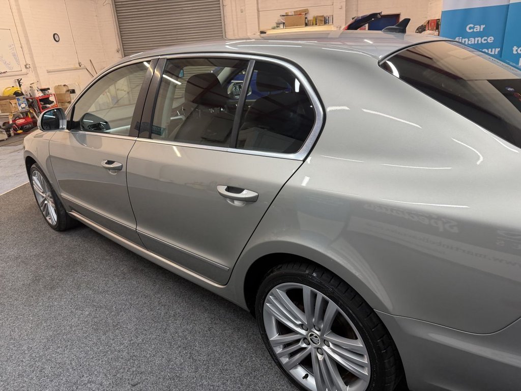 Used Skoda Superb 2014 for sale - 78200703: Photo 48