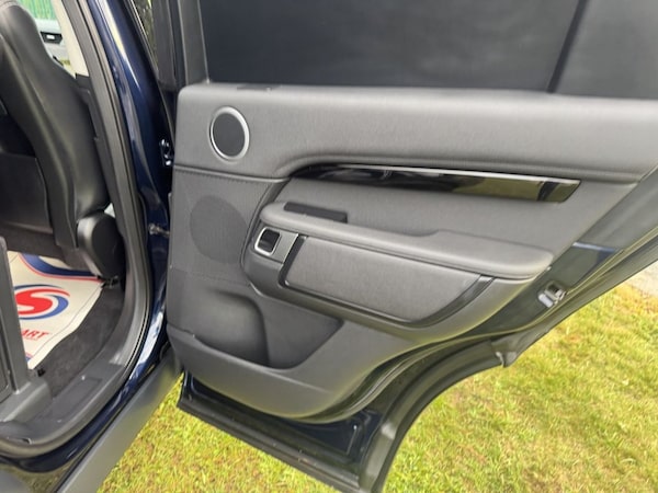 Used Land Rover Discovery 2022 for sale - 75716045: Photo 32