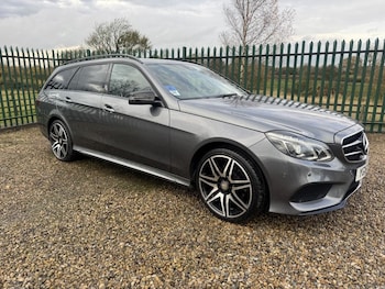 Used Mercedes-Benz E Class 2016 for sale - 76535772: Photo