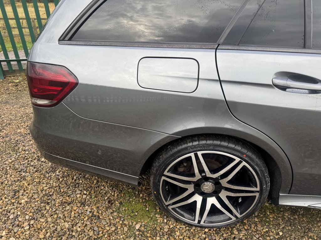 Used Mercedes-Benz E Class 2016 for sale - 76535772: Photo 32