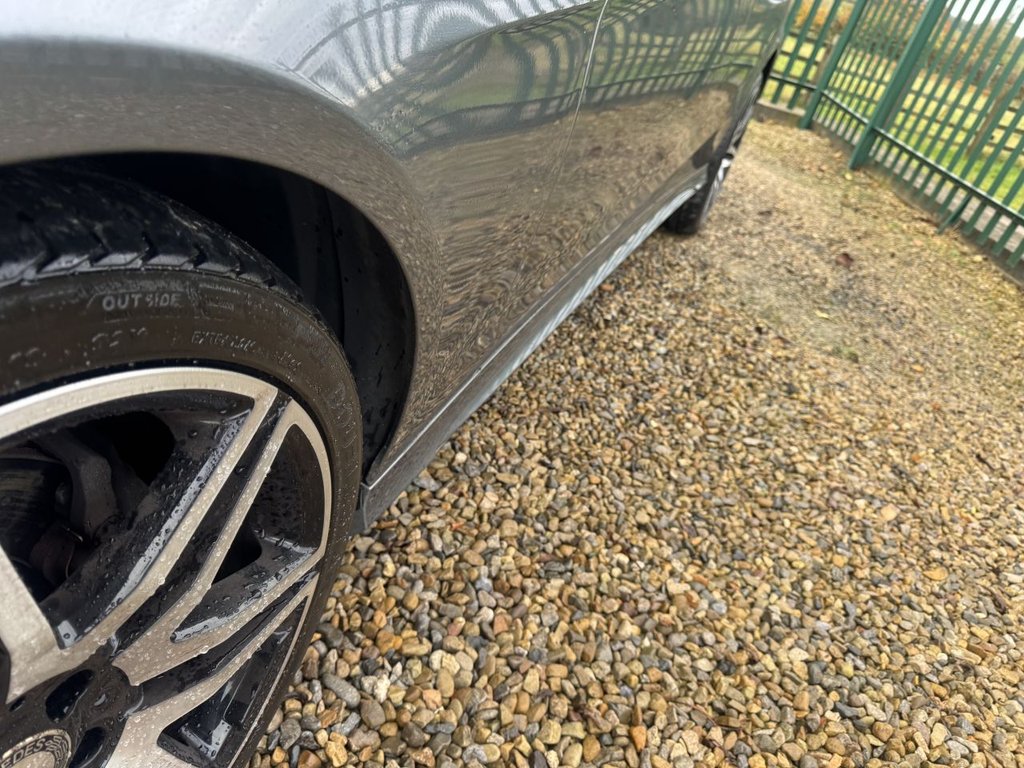 Used Mercedes-Benz E Class 2016 for sale - 76535772: Photo 8