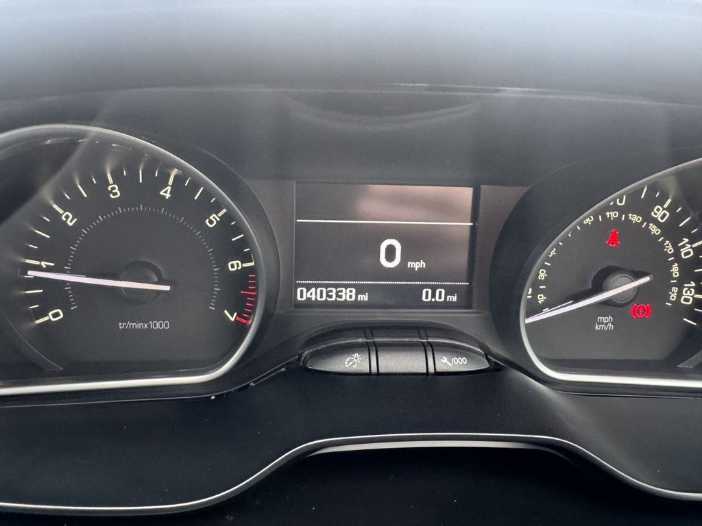 Used Peugeot 208 2019 for sale - 76333672: Photo 20