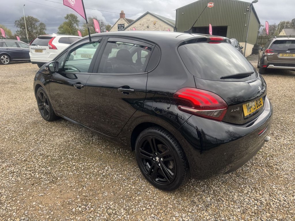 Used Peugeot 208 2019 for sale - 76333672: Photo 4