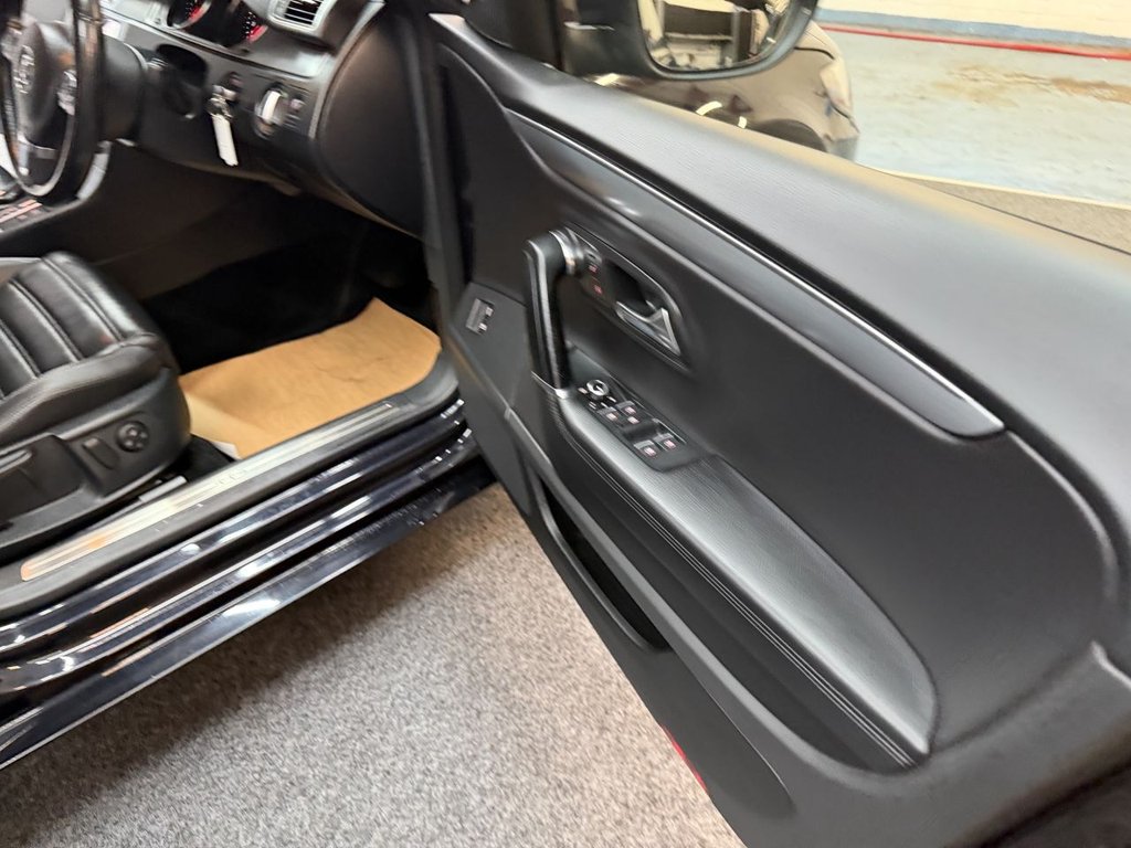 Used Volkswagen CC 2014 for sale - 76923750: Photo 32