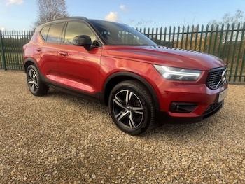 Used Volvo XC40 2020 for sale - 76535401: Photo