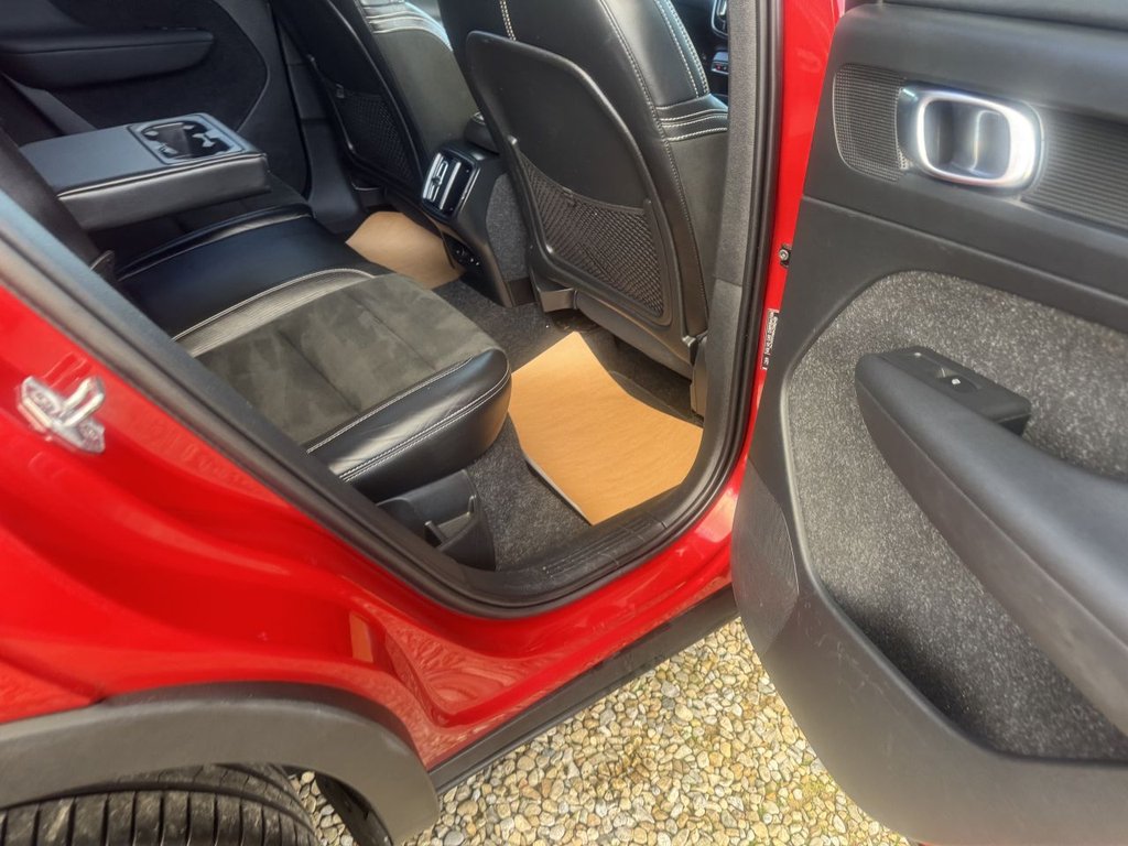 Used Volvo XC40 2020 for sale - 76535401: Photo 20