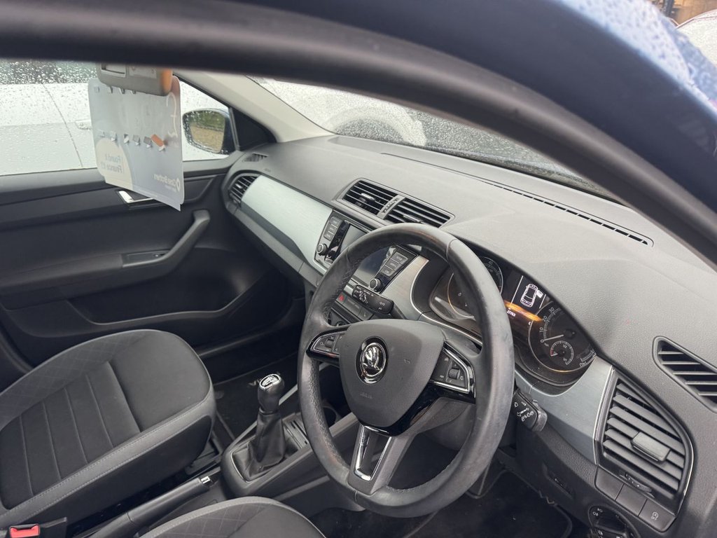 Used Skoda Fabia 2020 for sale - 76132967: Photo 2