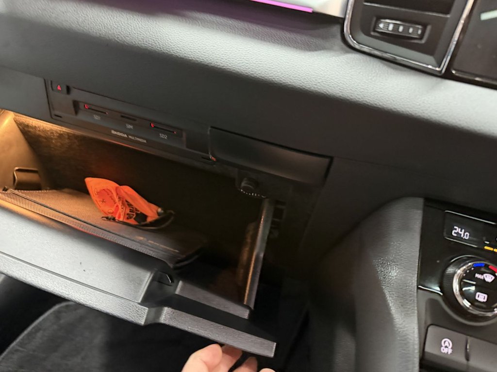 Used Skoda Karoq 2019 for sale - 76910160: Photo 28