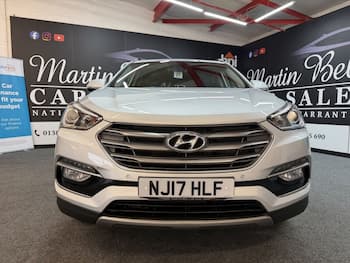 Used Hyundai Santa Fe 2017 for sale - 79818809: Photo