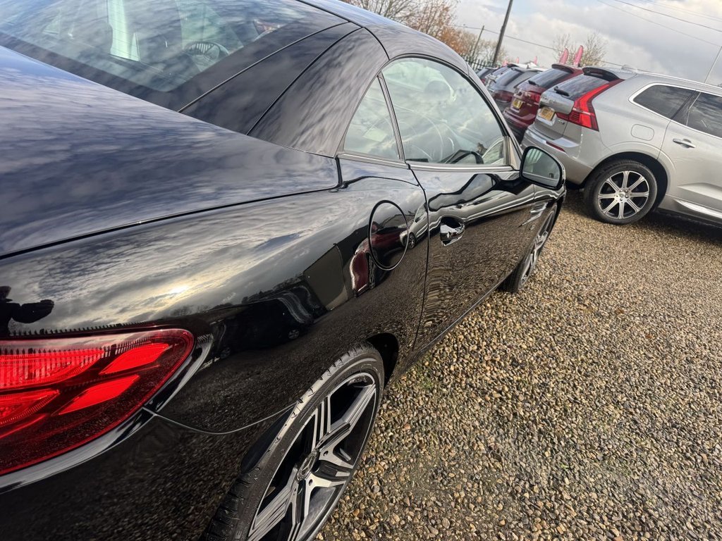 Used Mercedes-Benz SLC 2020 for sale - 76617982: Photo 21