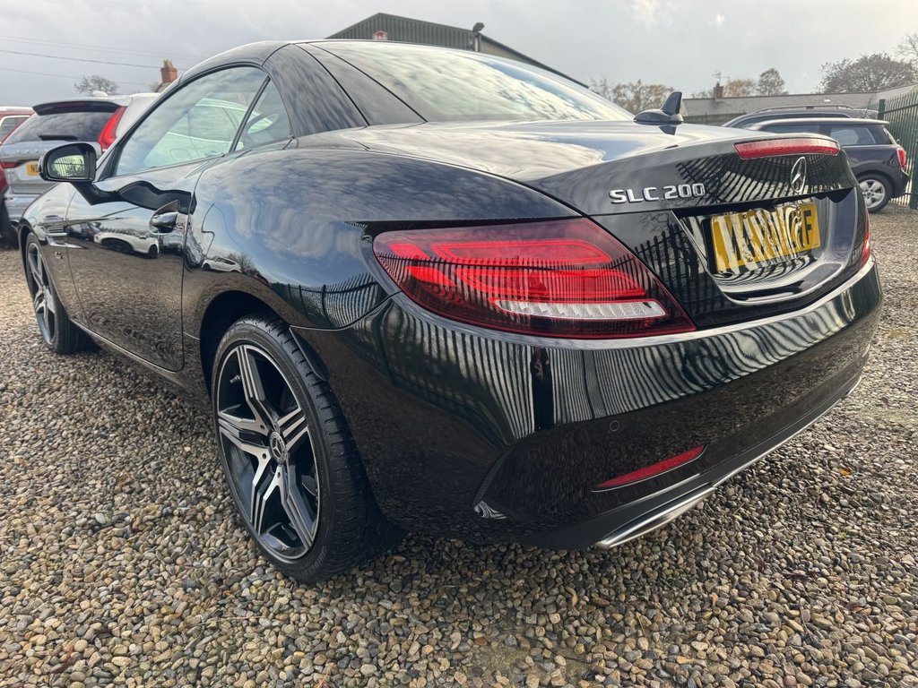 Used Mercedes-Benz SLC 2020 for sale - 76617982: Photo 3