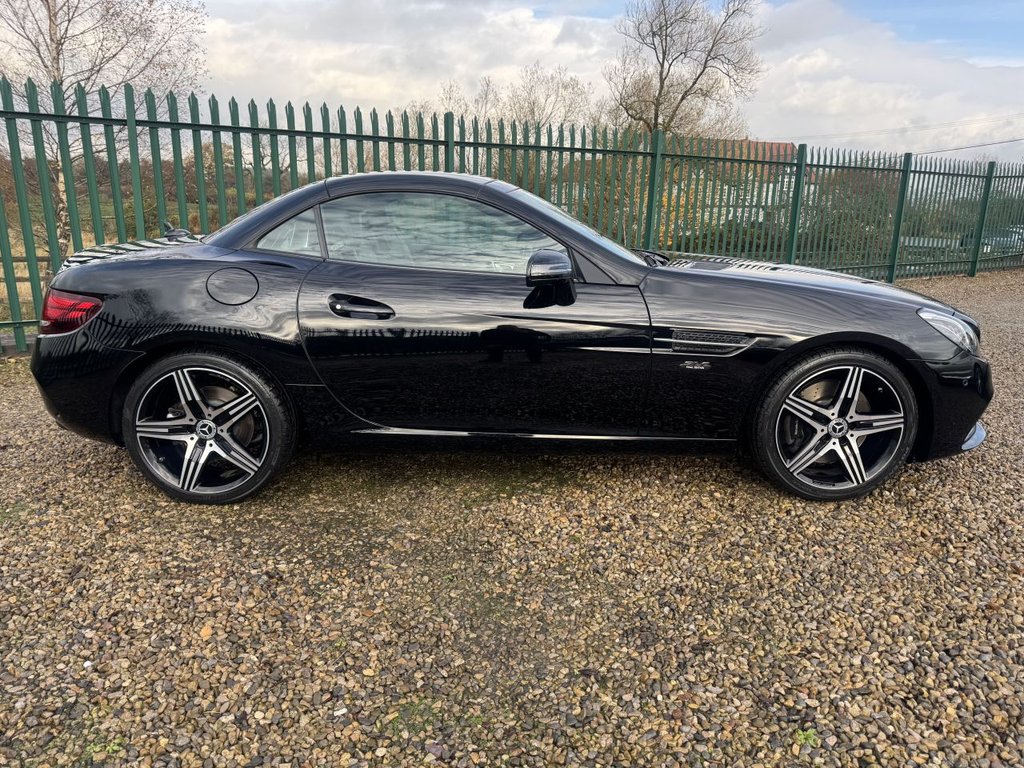 Used Mercedes-Benz SLC 2020 for sale - 76617982: Photo 4