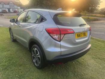 Used Honda HR-V 2017 for sale - 74947085: Photo