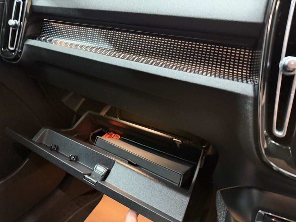 Used Volvo XC40 2020 for sale - 76973189: Photo 24