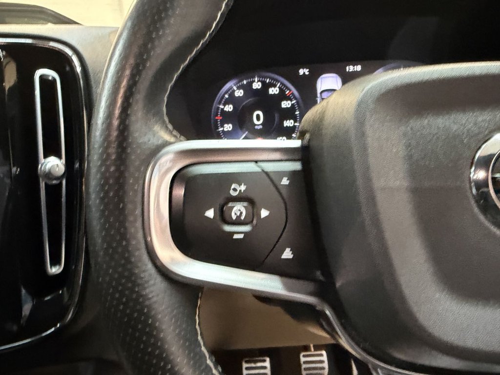 Used Volvo XC40 2020 for sale - 76973189: Photo 25