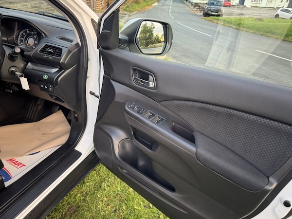 Used Honda CR-V 2015 for sale - 76203466: Photo 30