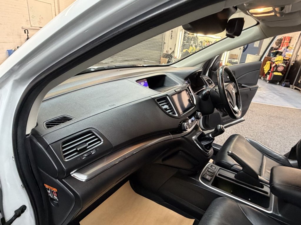 Used Honda CR-V 2016 for sale - 76973023: Photo 25