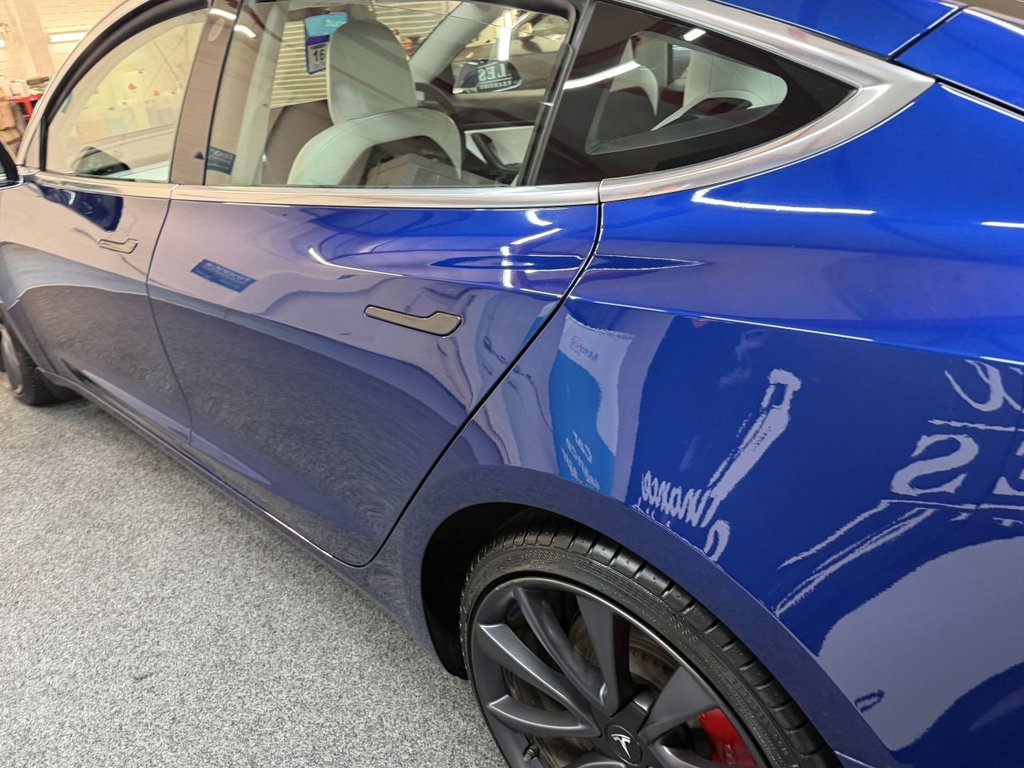 Used Tesla Model 3 2020 for sale - 77995348: Photo 8