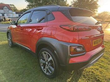 Used Hyundai KONA 2018 for sale - 75876674: Photo