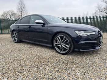 2018 (67) - 4.0 TFSI V8 Black Edition Saloon 4dr Petrol S Tronic quattro Euro 6 (s/s) (