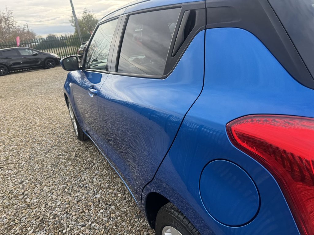 Used Suzuki Swift 2018 for sale - 76356161: Photo 10