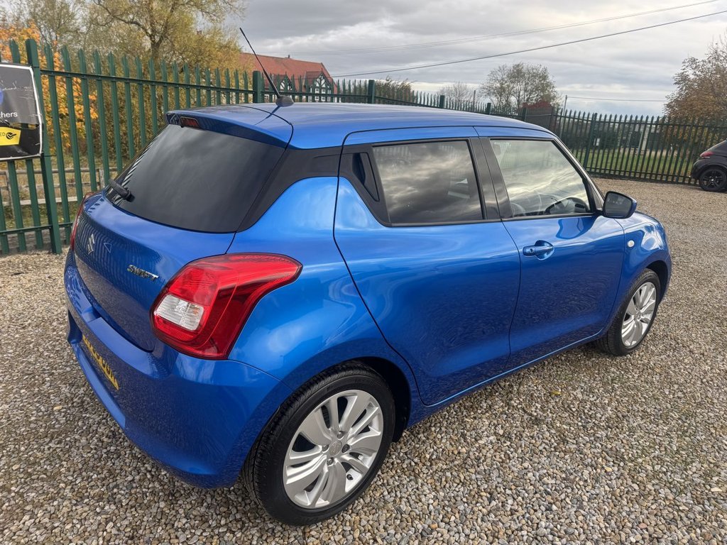 Used Suzuki Swift 2018 for sale - 76356161: Photo 3