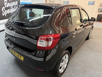 Used Dacia Sandero 2016 for sale - 78003186: Photo