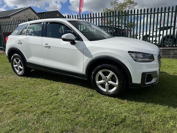 Audi - Q2