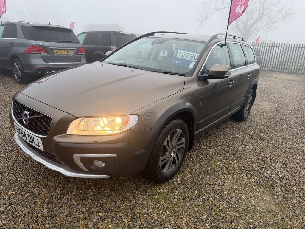 Used Volvo XC70 2014 for sale - 77037759: Photo 2