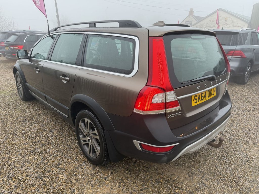 Used Volvo XC70 2014 for sale - 77037759: Photo 4