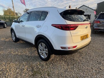 Used Kia Sportage 2017 for sale - 76469700: Photo