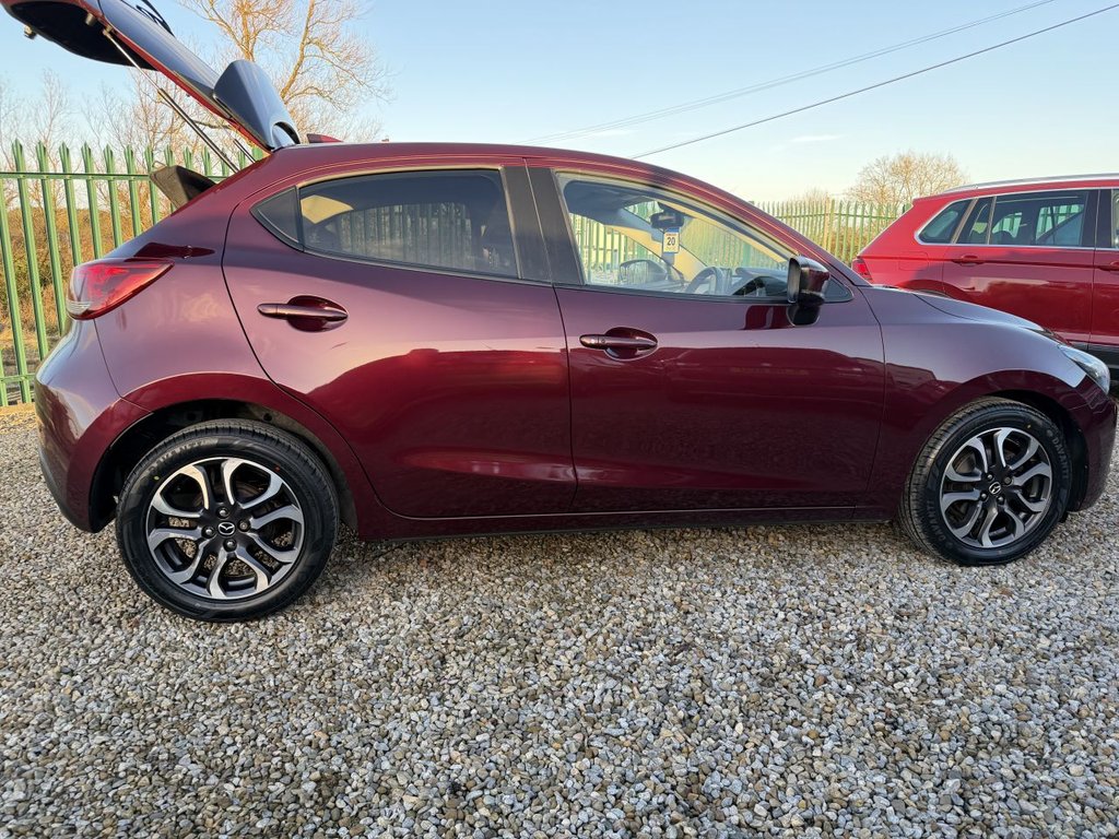 Used Mazda Mazda2 2019 for sale - 76617896: Photo 9