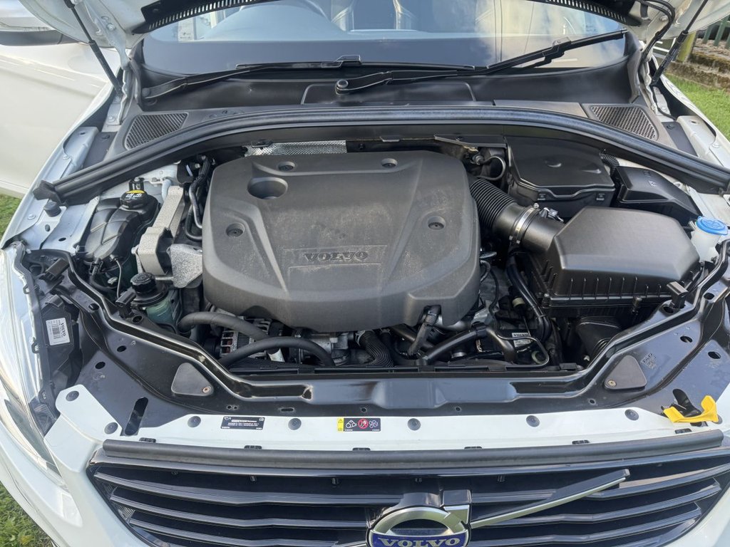 Used Volvo XC60 2015 for sale - 76333279: Photo 41
